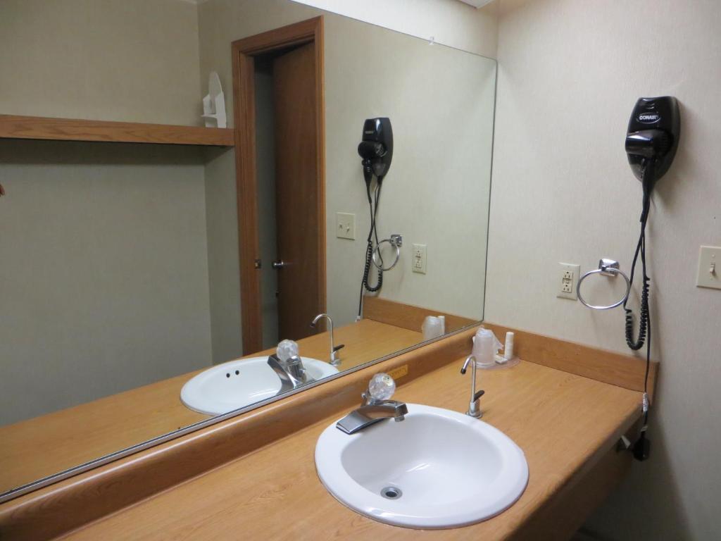 Homestyle Inn And Suites Springfield Habitación foto